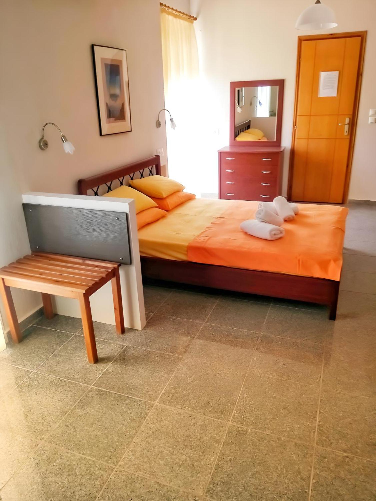 Nikos Apartments 오르모스 파나기아스 외부 사진