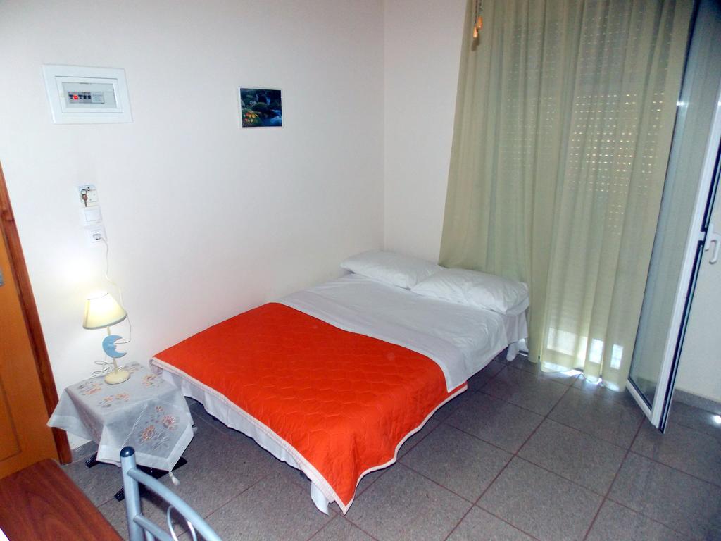 Nikos Apartments 오르모스 파나기아스 외부 사진