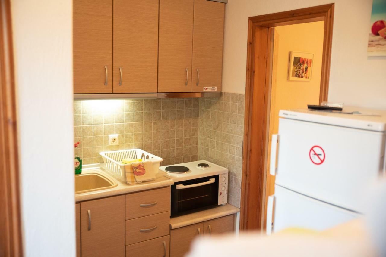 Nikos Apartments 오르모스 파나기아스 외부 사진